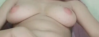 FIYA Hijab Manis Ngocok Sampai Crot