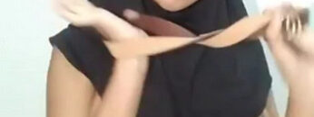 VICOLETA Hijab Suka BDSM