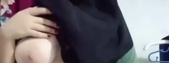 NENI Hijab Pelajar Suka Rekaman Bogel