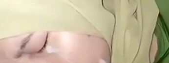 Ngewe Hijab Minta Crot Muka