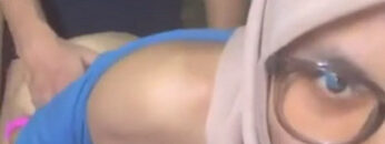 WIDA HIJAB Ngewe Style Doggy