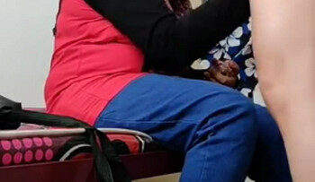 HIJAB Pembokat Doyan Nyepong