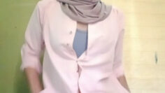 TUDUNG Karyawan Roti Omek Di Kontrakan