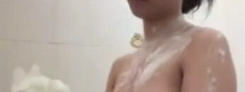 DILA VCS Sambil Mandi